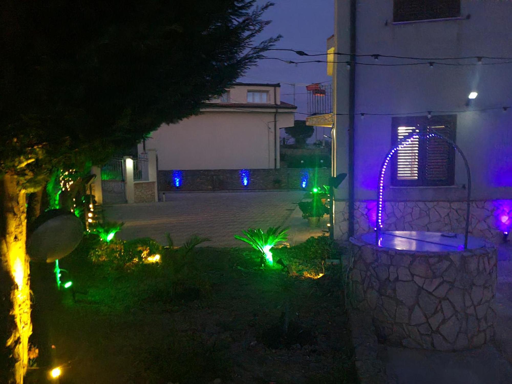 Enna Villa Del Sole E Delle Stelle Bagian luar foto