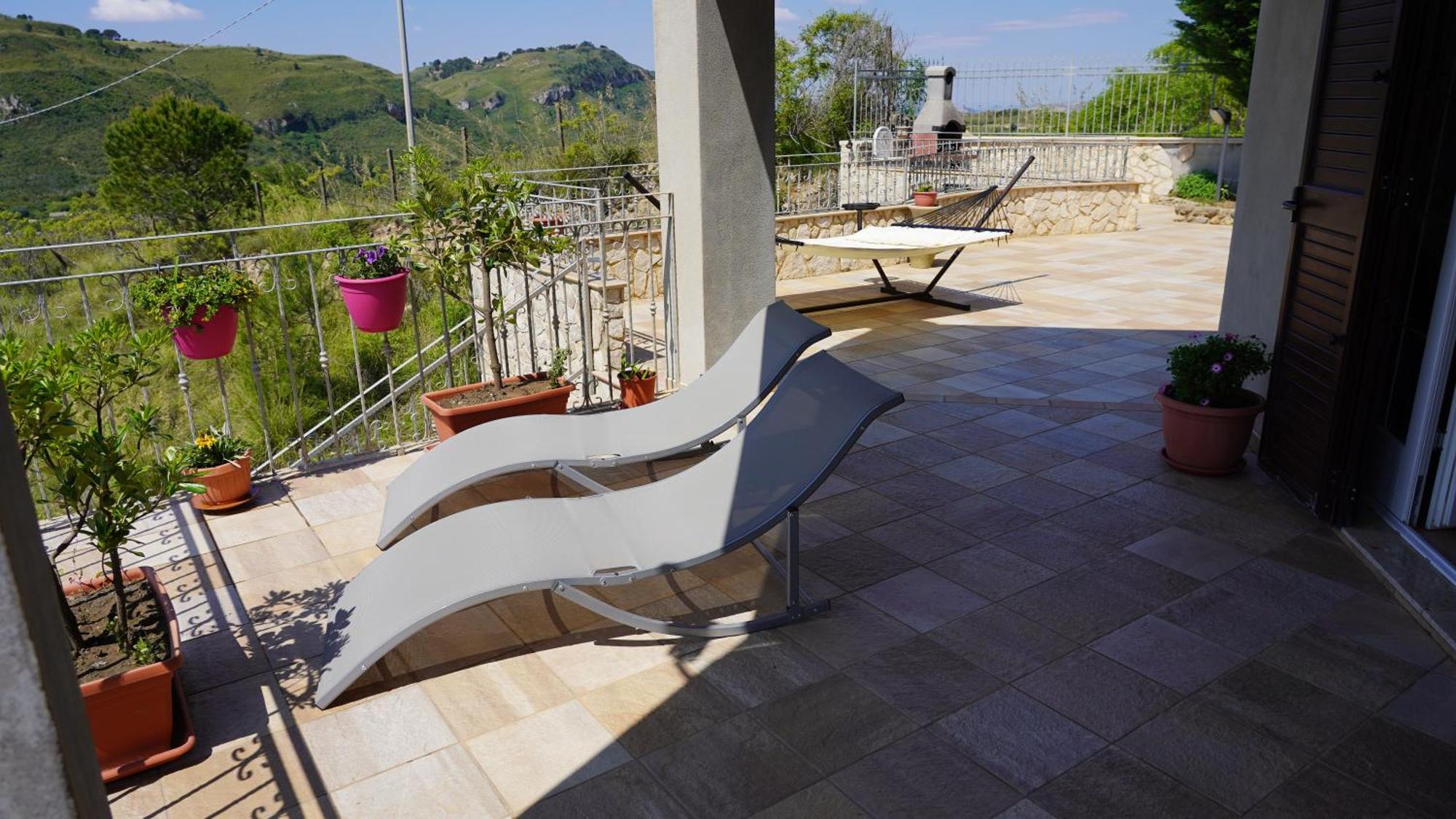 Enna Villa Del Sole E Delle Stelle Bagian luar foto