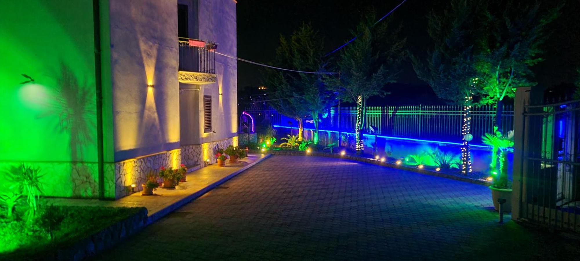 Enna Villa Del Sole E Delle Stelle Bagian luar foto